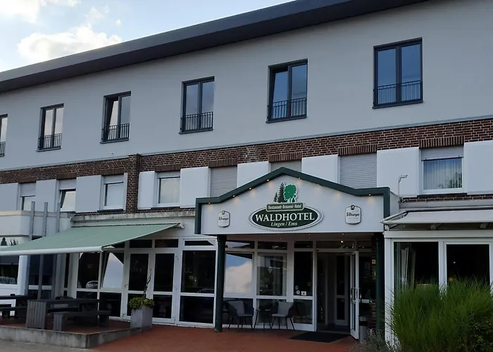 Waldhotel