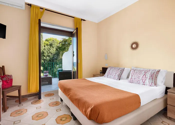 Hotel Desiree