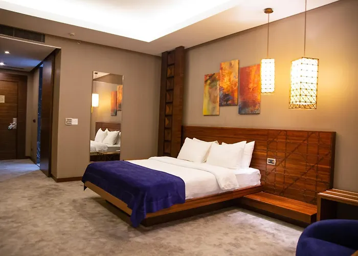 Gold Majesty Hotel