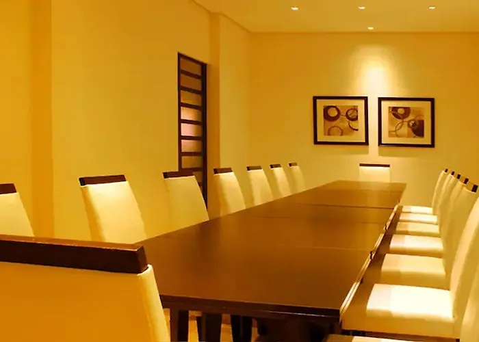 Casablanca Suites Near Airport