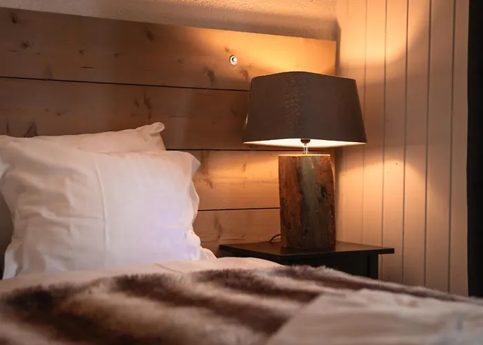 Champoussin Lodge