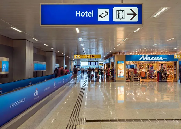 TRYP BY WYNDHAM São Paulo Airport - Hotel de Transito Terminal 3 INTERNACIONAL - Lado Ar - Área restrita á passageiros já embarcados e sem bagagens para despachar - Transit Hotel, only carry-on