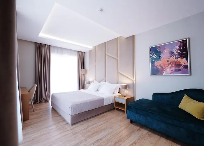 Sea View Hotel