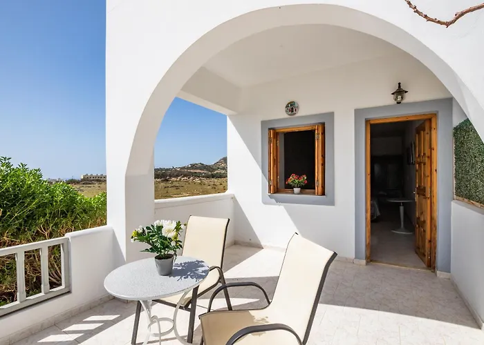 Perama Hotel, Karpathos