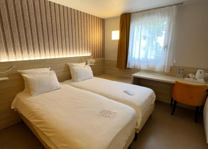 Brit Hotel Landivisiau