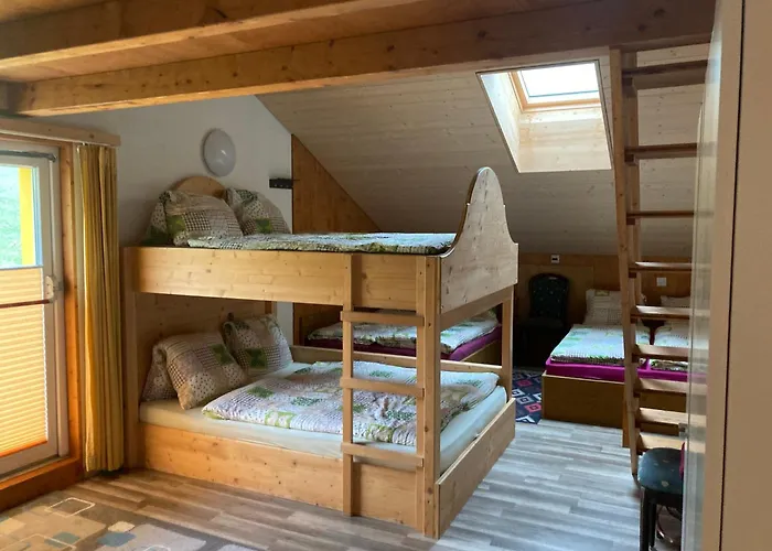 Ausflugs-Ski-Pistenhotel Klewenstock Auto Frei Mit Dem Mobiltelefon Bestellen Nur Mit Der Pendelbahn Erreichbar Auf 1600Muem