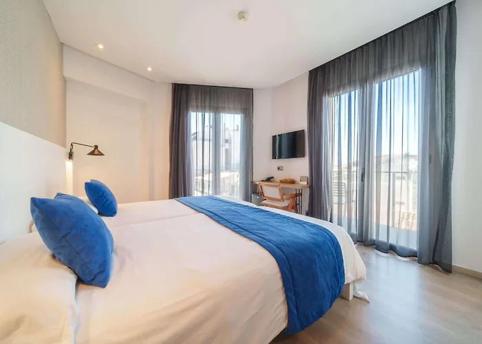 Mar Calma Hotel