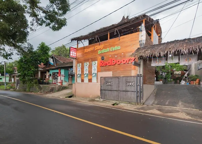 Reddoorz Near Pantai Karang Hawu Pelabuhan Ratu
