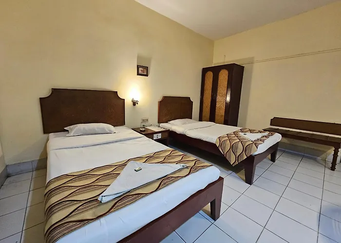 Hotel Indsurya
