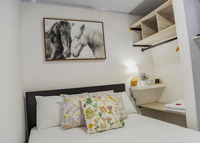 Coliving7 Aparta Hotel&Habitaciones