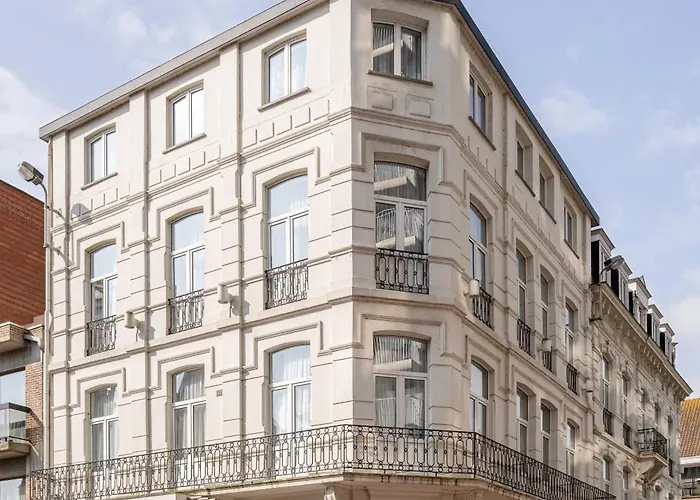 Hotel Corner House By Wp Hotels