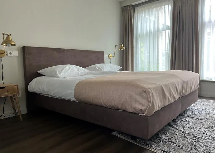 Art Hotel Harlingen