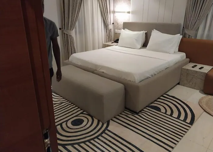 C Apartment