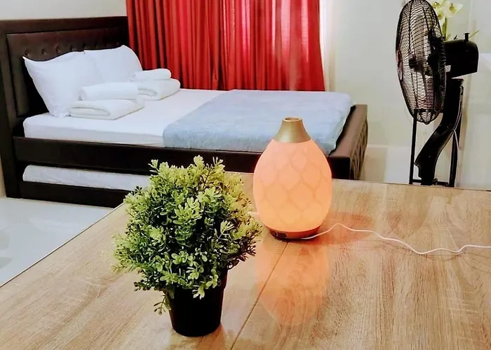 Zackg Homestay Brenthill 210
