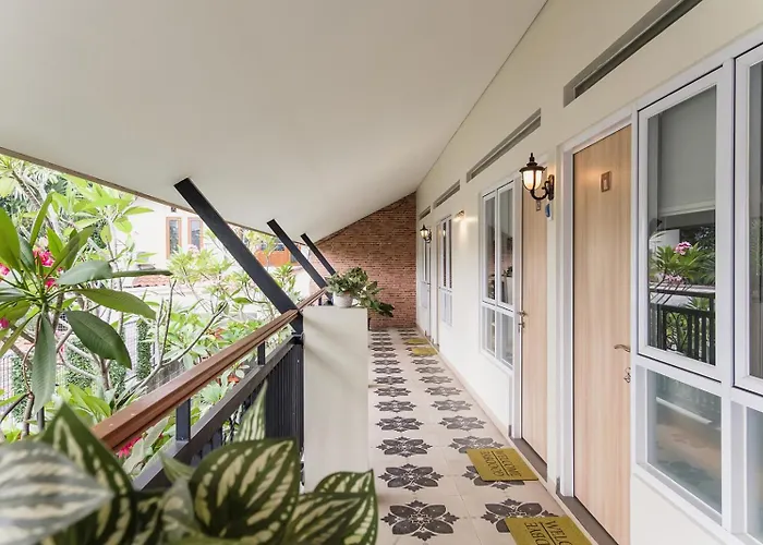 Calma Coliving At Bintaro, Tangerang Selatan