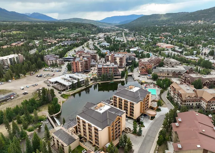 New! Marriott Slope View Ski In Ski Out Luxury Studio Sleeps 4 Full Kitchen, Amenities & Fee Parking