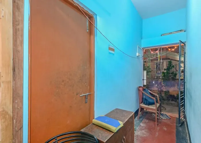Goroomgo Hotel Kiran Guest House Kolkata