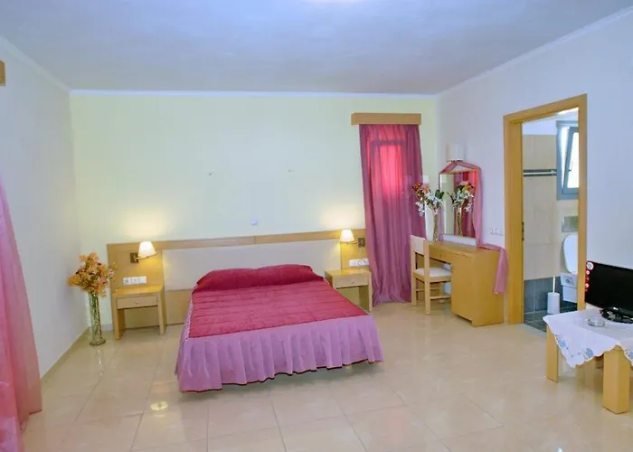 Theofilos Superior Hotel