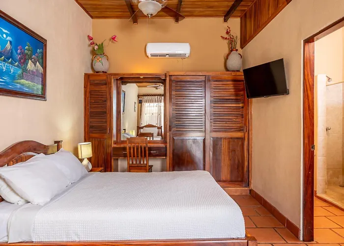 Bp Surf Hotel