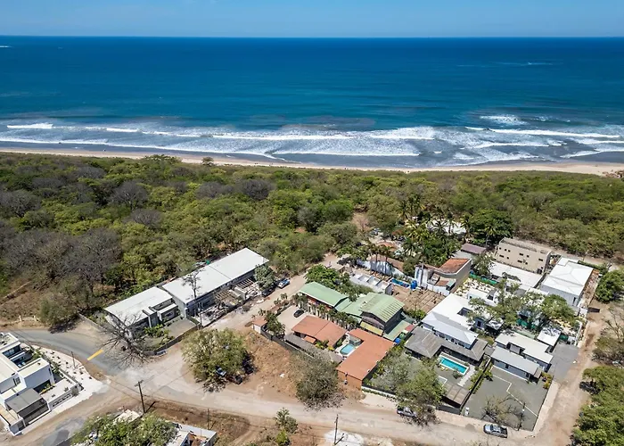 Bp Surf Hotel