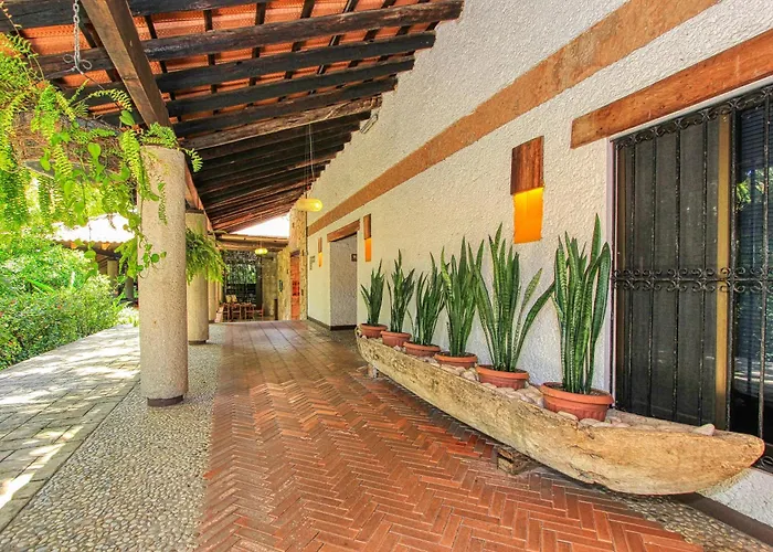 Hotel Ciudad Real Palenque