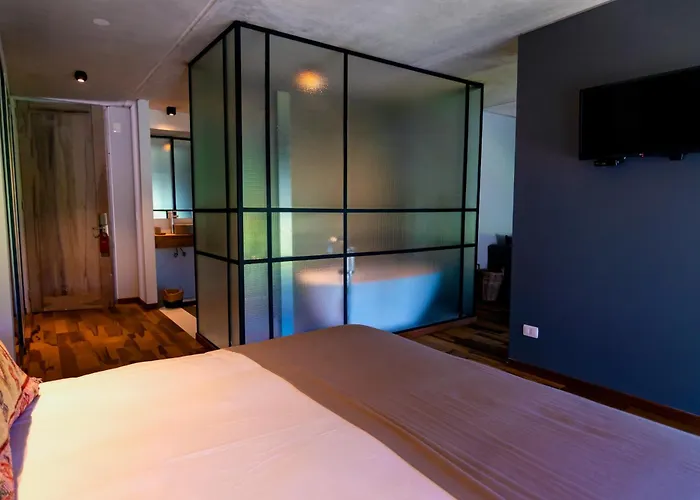 Be House Suites & Spa