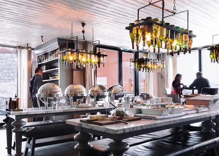 Langley Hôtel Tango