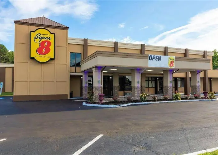 Super 8 By Wyndham Goldsboro
