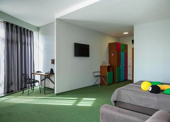 Emigrand Art Hotel