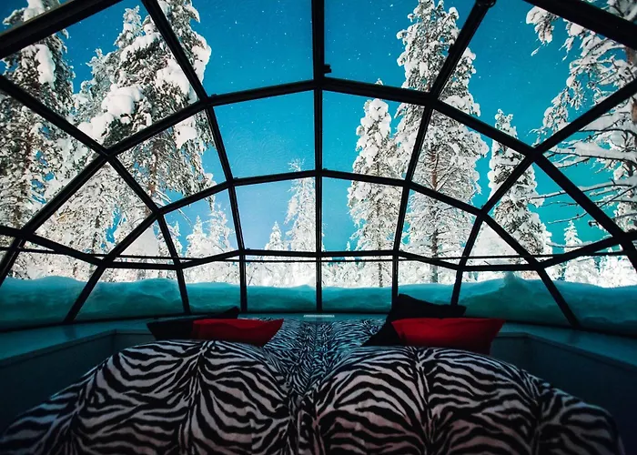 Kakslauttanen Arctic Resort - Igloos And Chalets