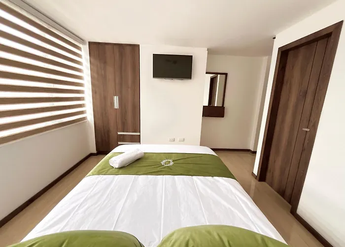 Hotel Rya Center