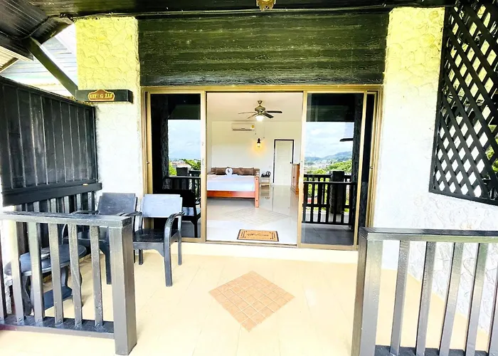 Boomerang Village Resort Kata