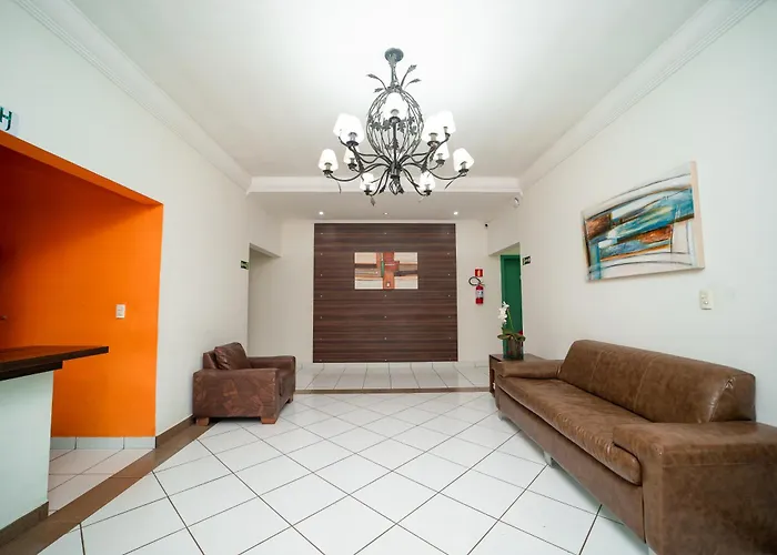 Hotel Joli