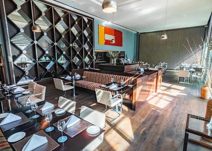 Four Points By Sheraton Los Angeles