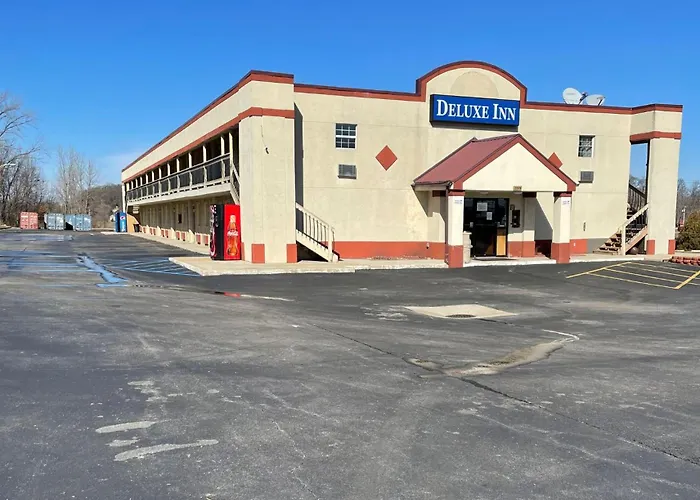 Deluxe Inn