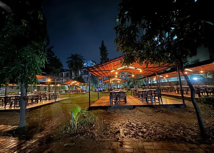 Areca Palms Hotel & Resort