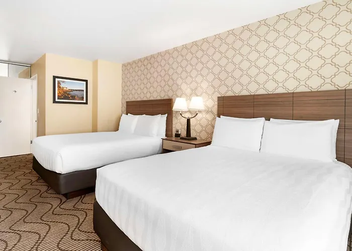 Best Western Plus Heritage Inn
