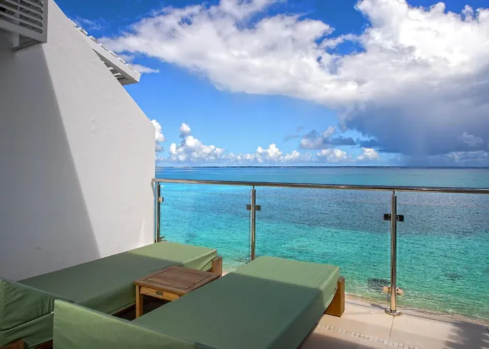 Bleu Emeraude Hotel