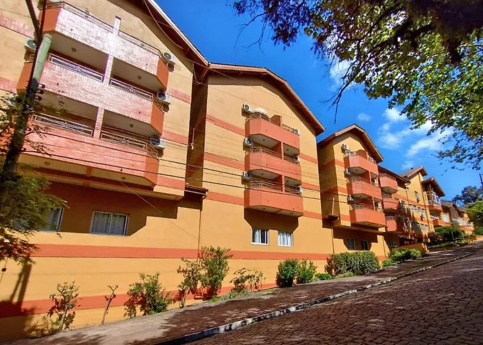 SKY VILLE HOTEL CANELA - Ótima Localização