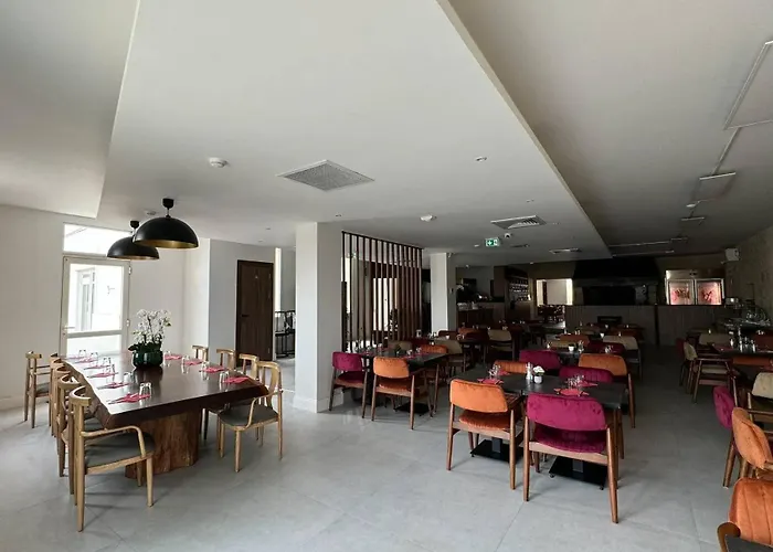 Hôtel Restaurant La Paillote