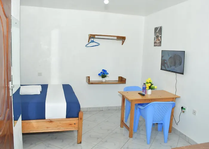 Rosablu Hotel Kutus