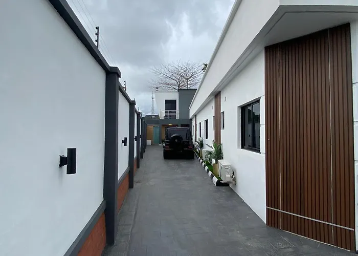 Reality Inn
