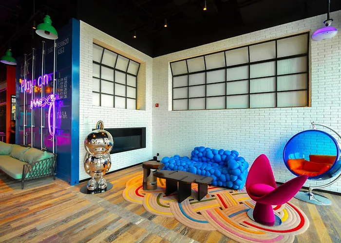 Moxy Ningbo Old Bund
