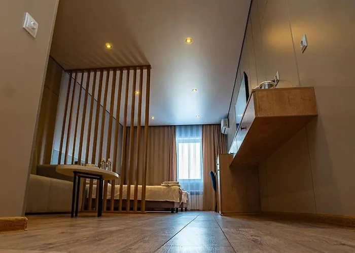 Fly Apartment