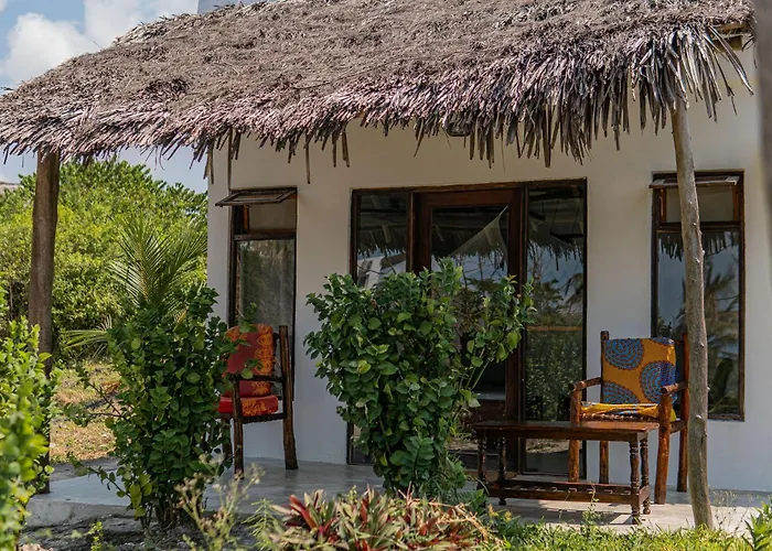 Jaribu Beach Hotel