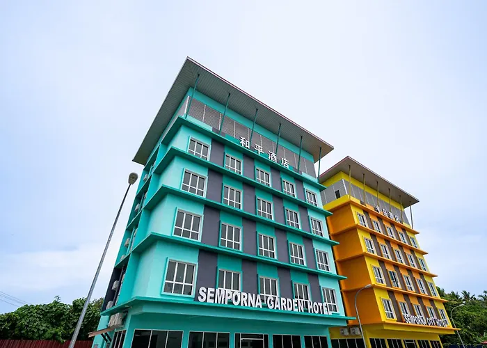 Semporna City Hotel