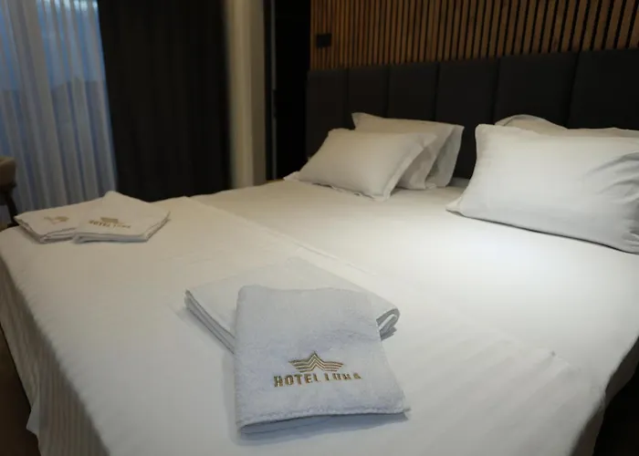 Hotel Luna