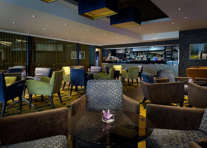 Doubletree By Hilton Woking