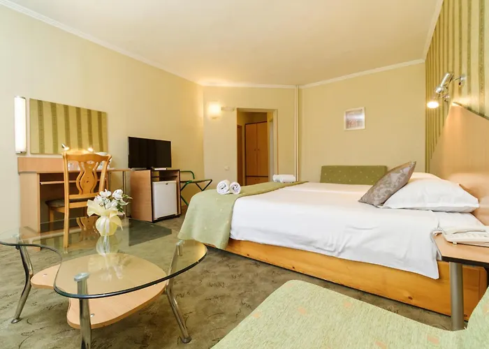 Noviz Hotel