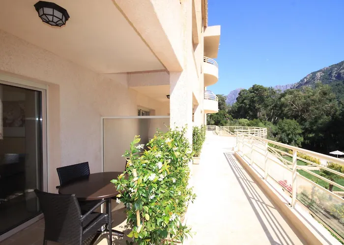 Hotel Et Residence Costa Rossa